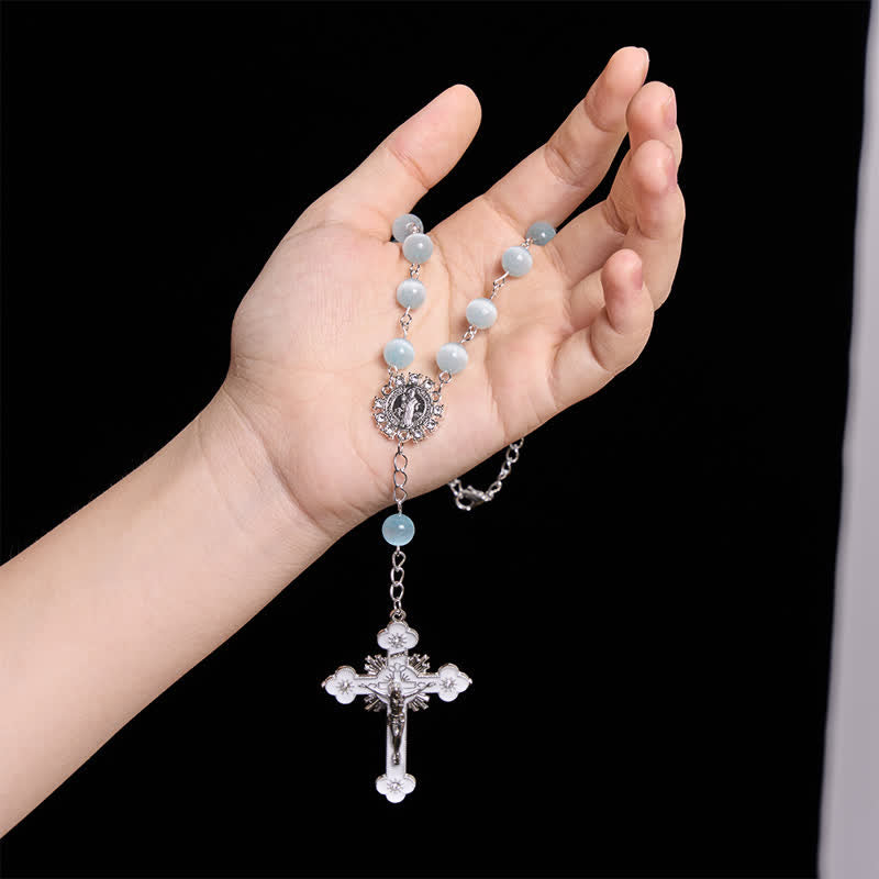 Christianartworkshop Chapelet de voiture œil-de-chat bleu pâle aérien avec médaille de saint Benoît et crucifix en émail blanc - image 1
