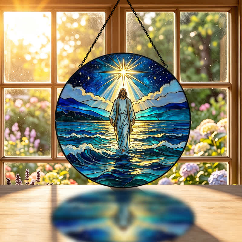 Christianartworkshop Attrape-soleil en verre représentant Jésus dans l'océan et les profondeurs de la nuit : emblème d'une autorité sacrée apaisante - image 1