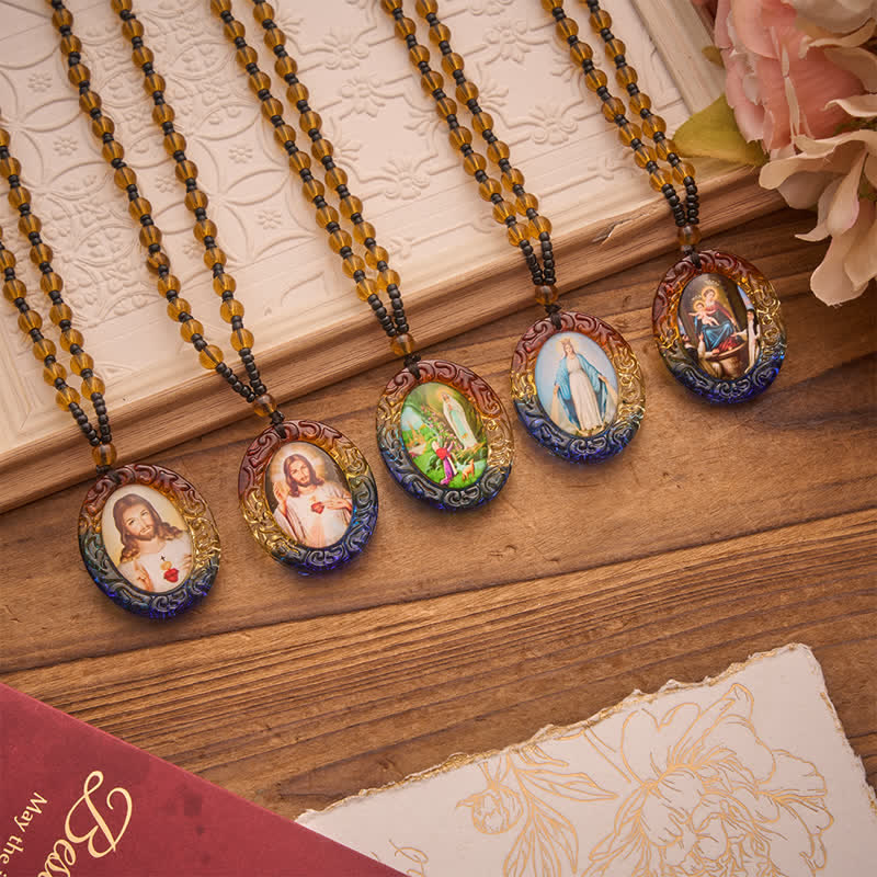 Christianartworkshop Collier de perles de verre de la collection Sainte Figure : Symbole de doux souvenir divin - image 3