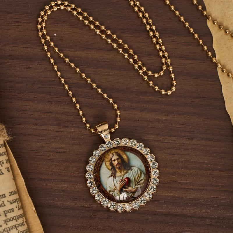 Christianartworkshop Collier rond en alliage représentant le Sacré-Cœur de Jésus : Symbole de paix et de bénédiction sacrée - image 1